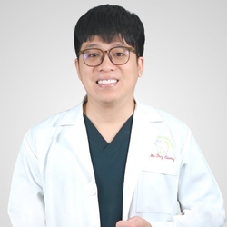 Dr. Nguyen Duy Quang