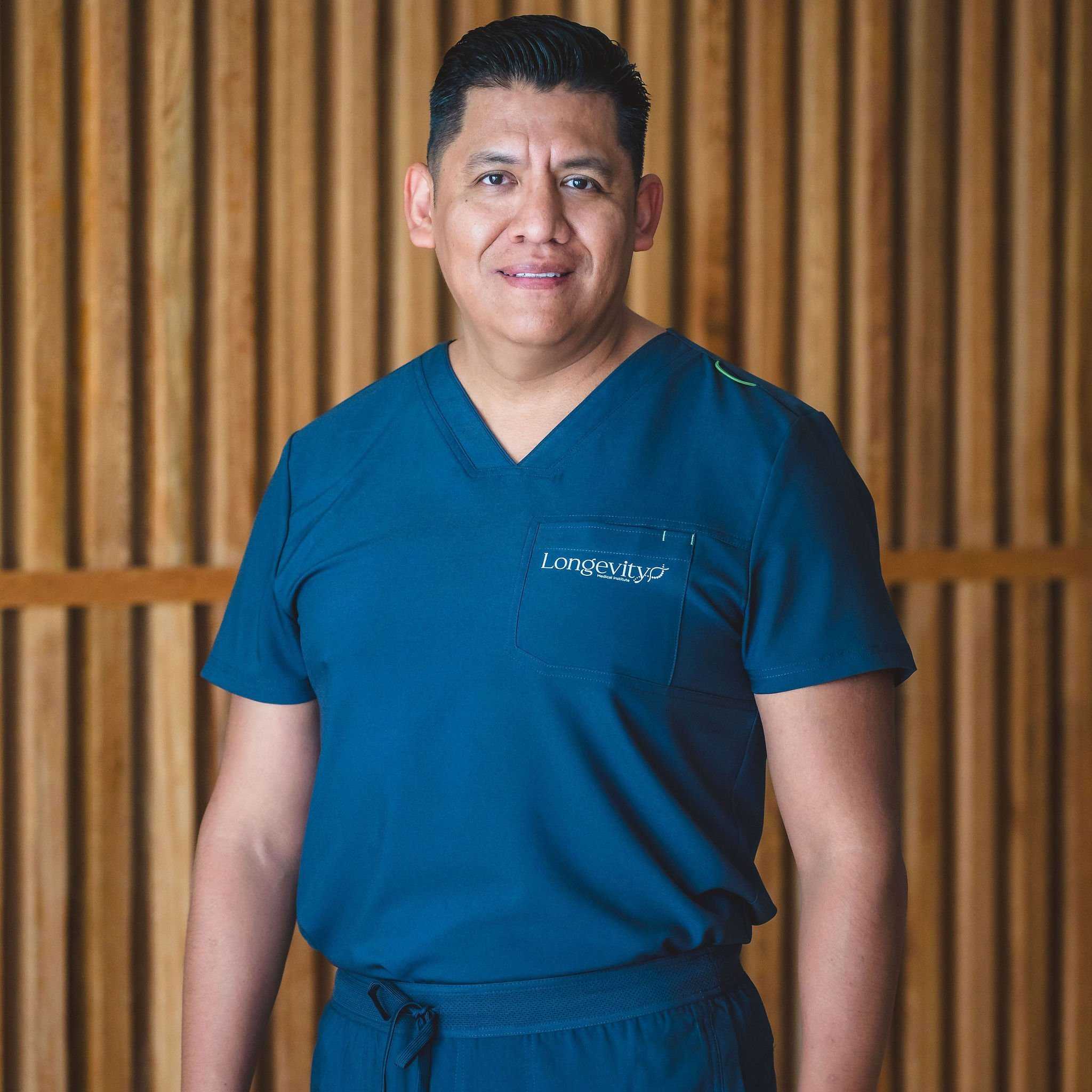Dr. Hugo Ramos MD