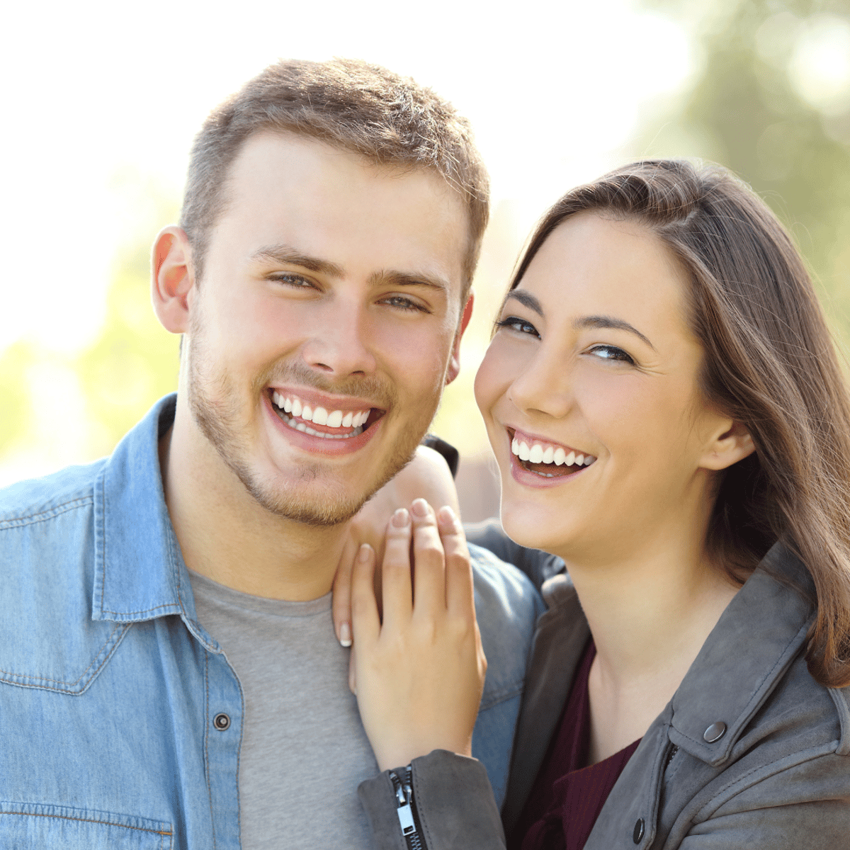 Dental Veneer Cost in Los Algodones: Everything You Need to Know About Porcelain vs. Composite Options